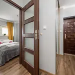 Market Square Corner Apartment Kuznicza By Noclegi Renters