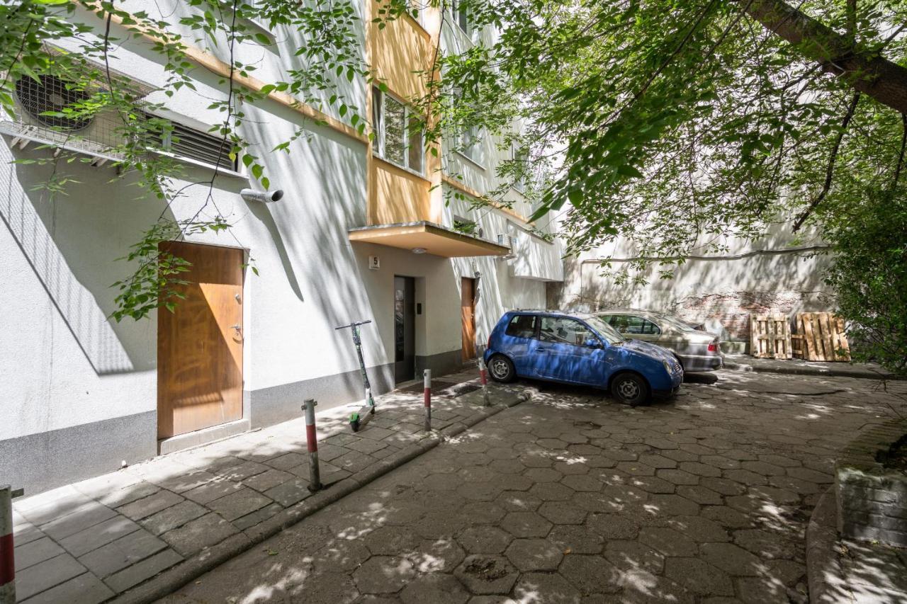 Market Square Corner Kuznicza By Renters